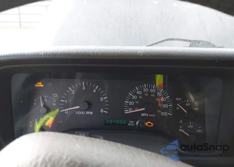 2001 Jeep Cherokee Limited/Sport z USA, uszkodzony, nr VIN 1J4FF58S71L502445